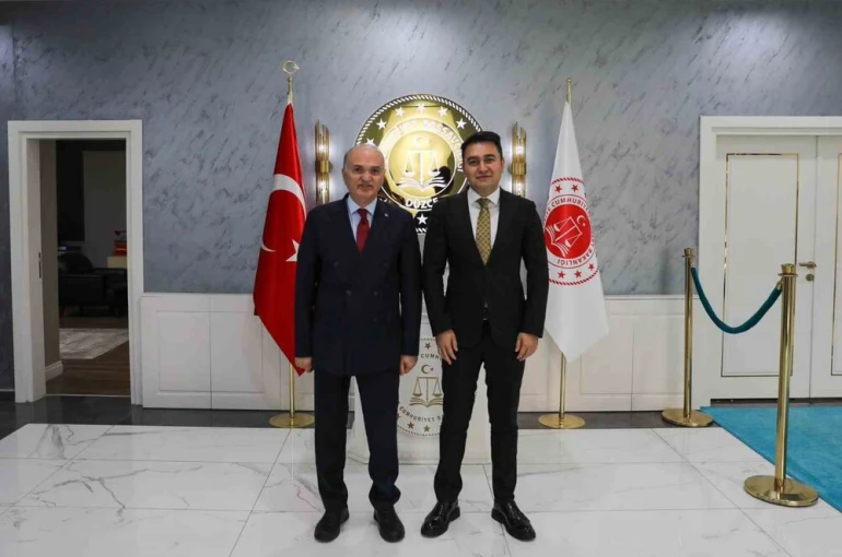 Başkan Özlü, Başsavcı Emre ile bir araya geldi 