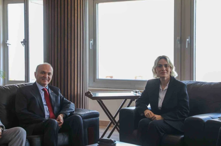 Başkan Özlü’den Akçakoca’ya destek 