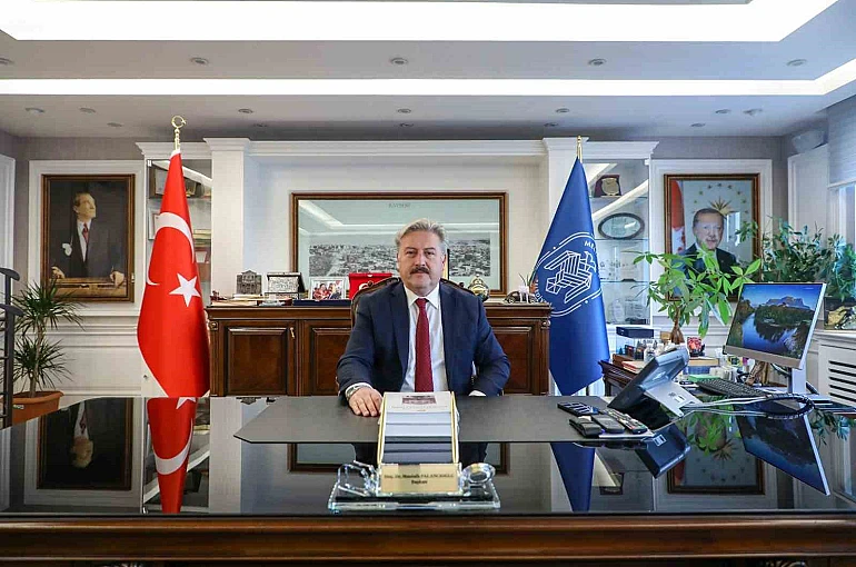 Başkan Palancıoğlu: "Berat; iyiliğe ulaşmak için bir müjdedir" 