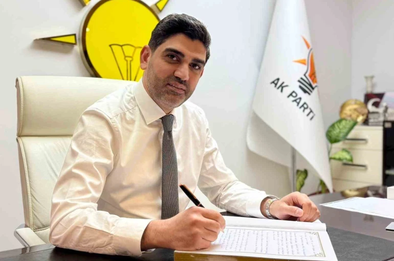 Başkan Salt, "Bu milletin iradesi her türlü vesayetin üzerindedir" 