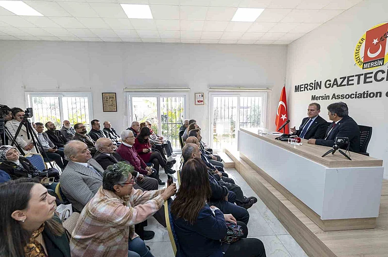 Başkan Seçer: "Basın, yasama, yürütme ve yargıdan sonra 4. kuvvettir" 