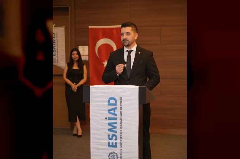 Başkan Sinlenmez: "Eskişehir iş dünyasına derhal can suyu verilmelidir" 