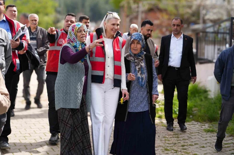Başkan Subaşı Kayıboyu Mahallesi’ndeki çalışmaları inceledi 