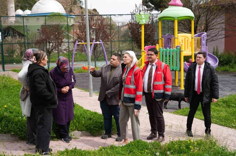 Başkan Subaşı Küçük Sanayi ve Soğuksu Mezarlığı’nda çalışmaları inceledi 