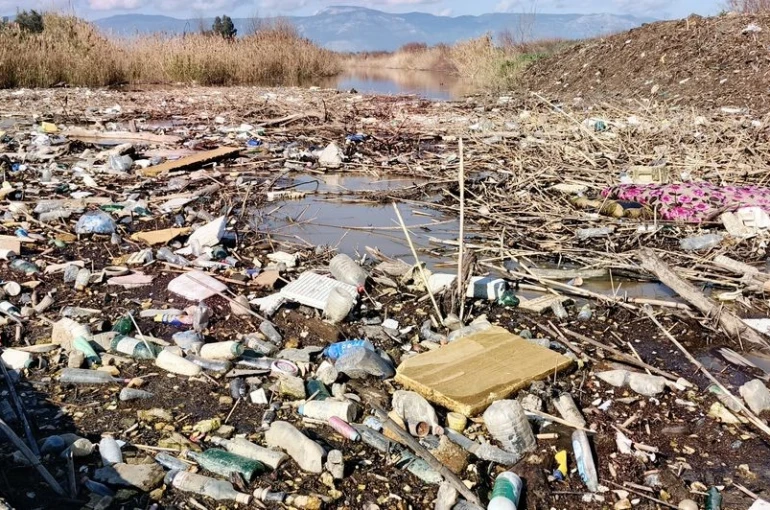 Başkan Sürücü: "Tarihi Taşköprü yıkılmasın, plastikler denize ulaşmasın" 