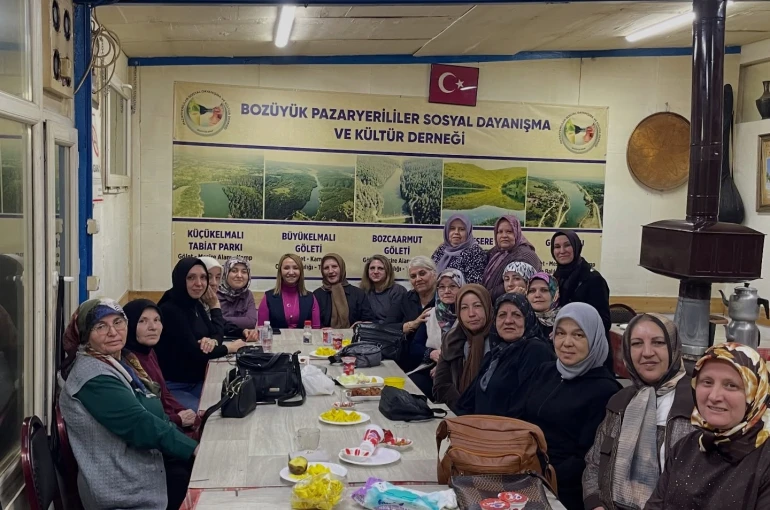 Başkan Tekin: "Kadın dayanışmasıyla Pazaryeri daha güçlü" 