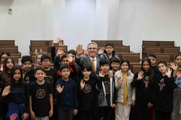 Başkan Tetik: "Gözlerinizdeki ışık hiç sönmesin" 