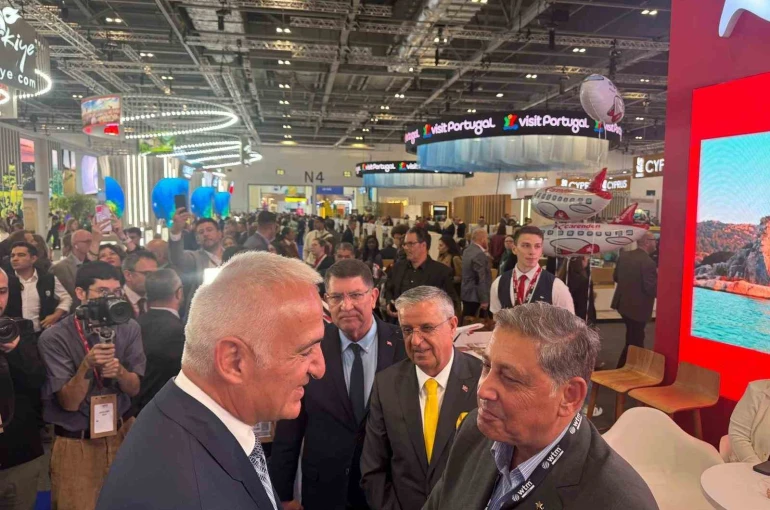 Başkan Topaloğlu, Londra Uluslararası Turizm Fuarı’nda 