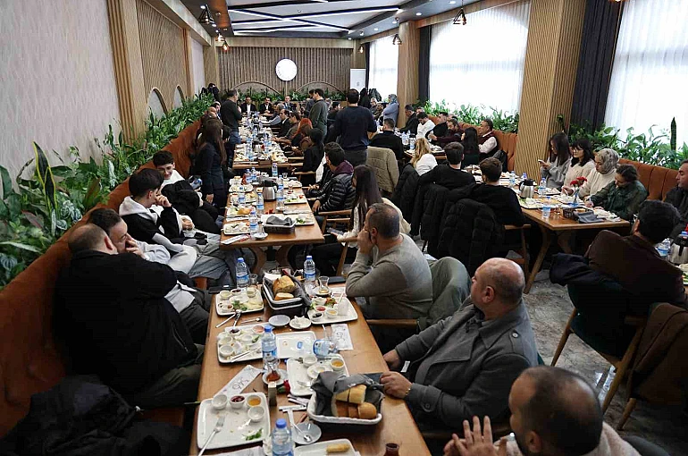 Başkan Uzun: "Gazetecilik zor bir meslek" 