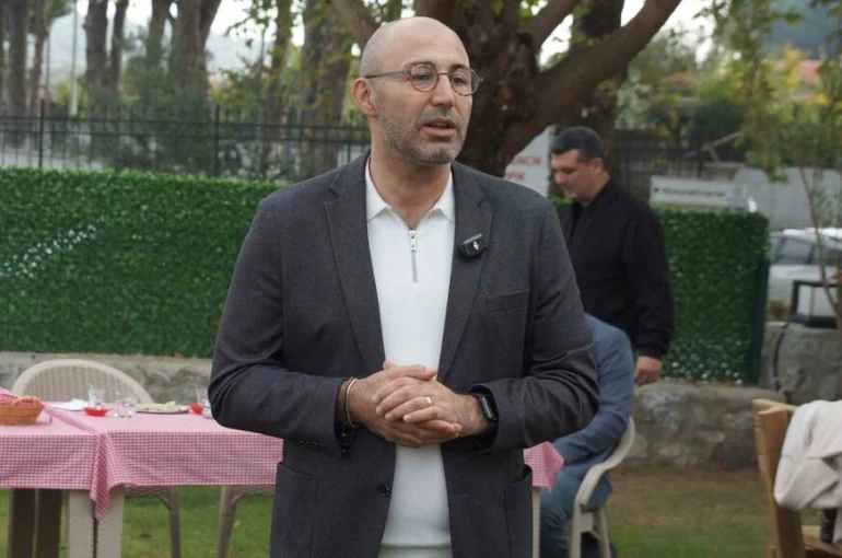 Başkan Zencirci: "19 aylık süreçte geleceğe yatırım yapan önemli adımlar attık" 