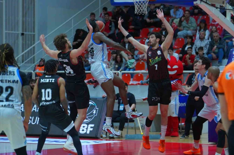 Basketbol Süper Ligi: Aliağa Petkimspor: 100 - Manisa Basket: 87 