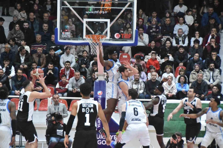 Basketbol Süper Ligi: Aliağa Petkimspor: 72 - Beşiktaş: 75 