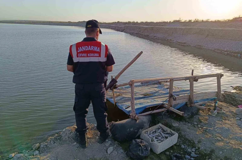 Batman Çayı’nda 250 metre hayalet ağ bulundu 