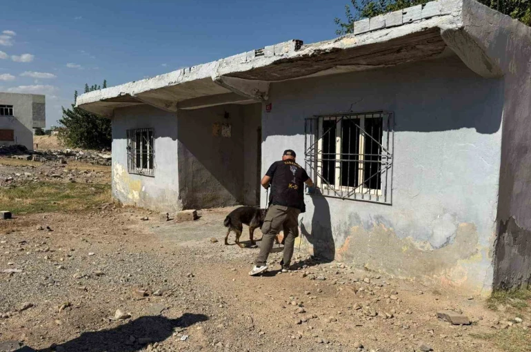 Batman’da okul çevrelerinde narko alan uygulaması