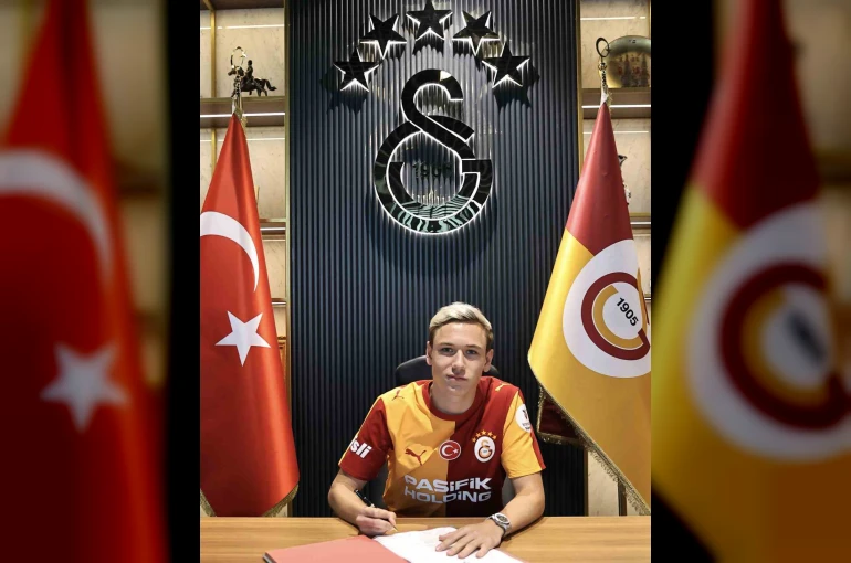 Batrakov: "Takımın benimle birlikte kupalar kazanması için elimden gelen her şeyi yapacağım"