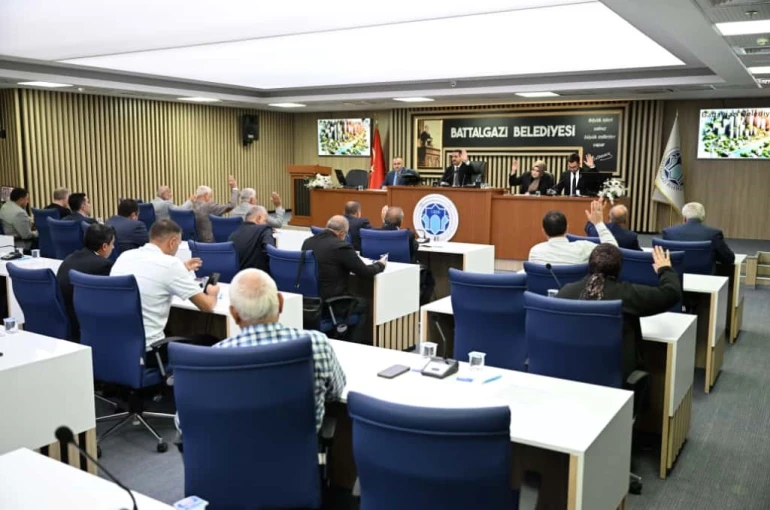 Battalgazi Meclisi’nde 18 gündem maddesi karara bağlandı 