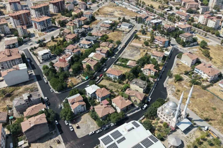 Battalgazi’de yollar asfaltla yenileniyor