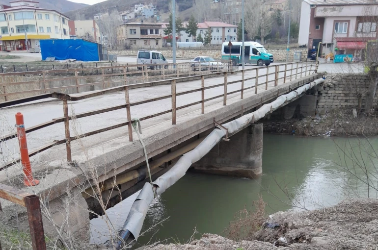 Bayburt Kent Konseyi’nden Kaleardı Köprüsü için yenileme çağrısı