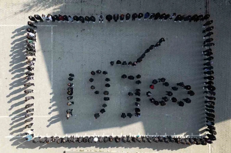 Bayburt Lisesi öğrencileri ‘1938’ koreografisiyle Atatürk’ü andı 