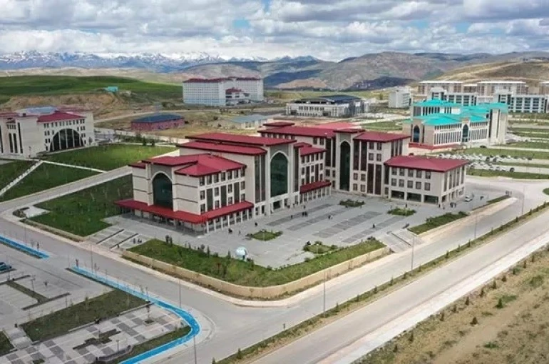 Bayburt Üniversitesinden ’İlk Dersim Filistin’ Konferansı