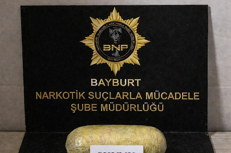 Bayburt’ta 219 gram skunk ele geçirildi 