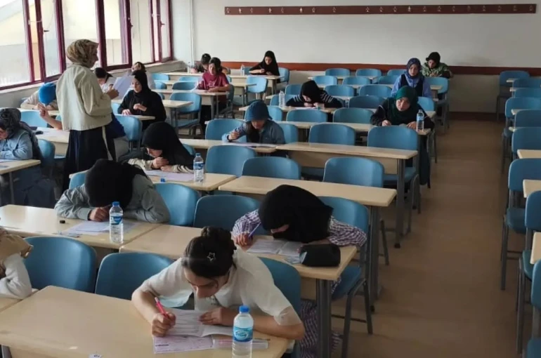 Bayburt’ta ’Dini Bilgiler Yarışması’ düzenlendi
