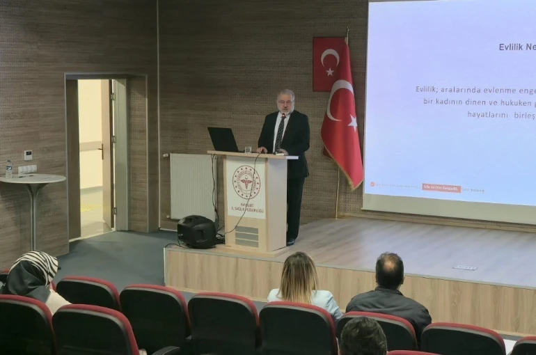 Bayburt’ta evliliğin önemi seminerle anlatıldı 