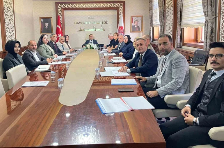 Bayburt’ta II. Otizm Eylem Planı kapsamında ’İl İzleme ve Değerlendirme Kurulu Toplantısı’ yapıldı 