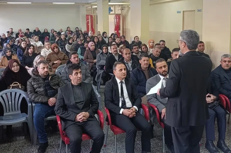 Bayburt’ta ikinci dönem eğitim planlamaları toplantıda ele alındı 