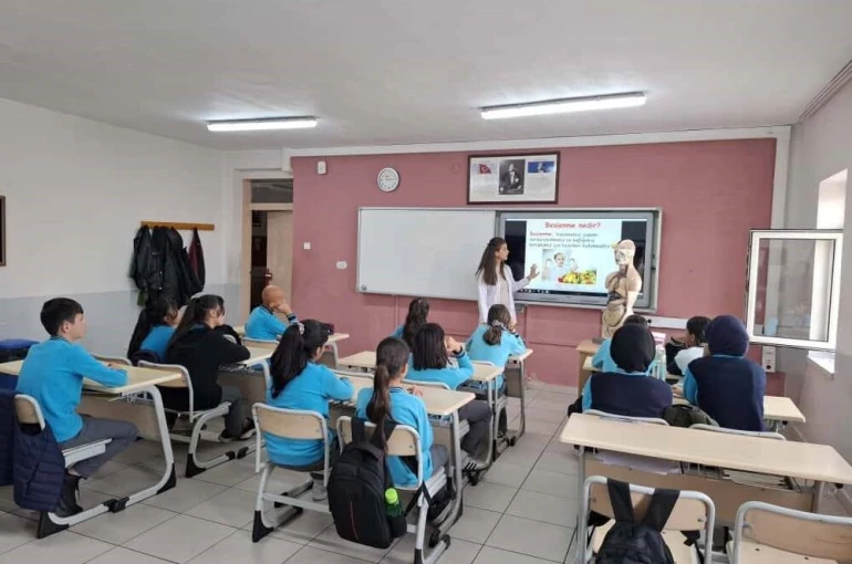 Bayburt’ta öğrencilere ‘Sağlıklı Yaşam’ eğitimi verildi 