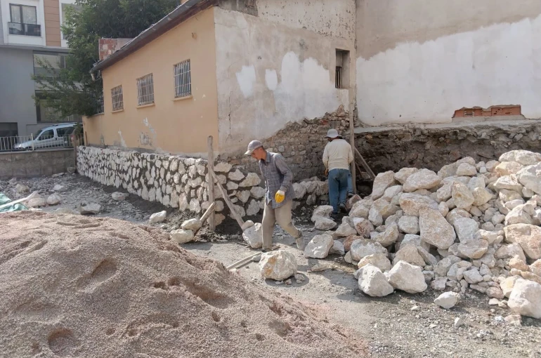 Bayburt’ta okullarda yeni eğitim yılı hazırlıkları sürüyor