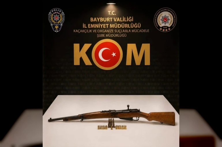 Bayburt’ta ruhsatsız tüfek ve mühimmat ele geçirildi 