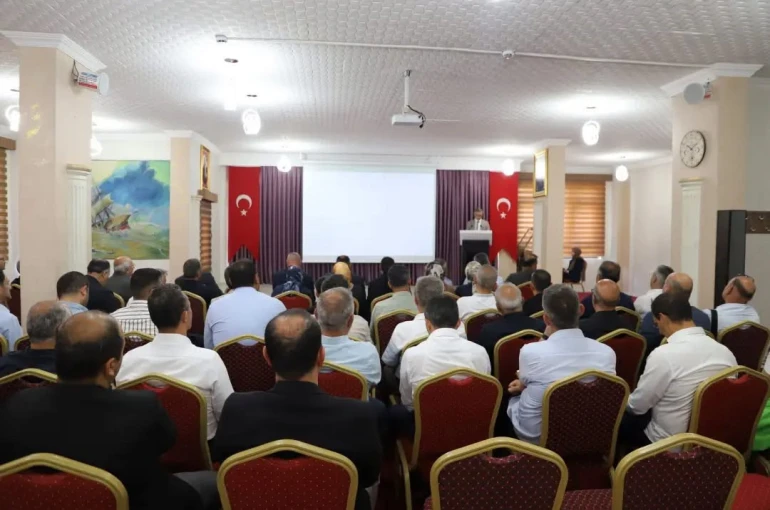 Bayburt’ta sene sonu müdürler kurulu toplantısı yapıldı 