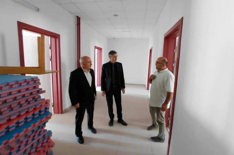 Bayburt’ta taşınması tamamlanan okullar ziyaret edildi
