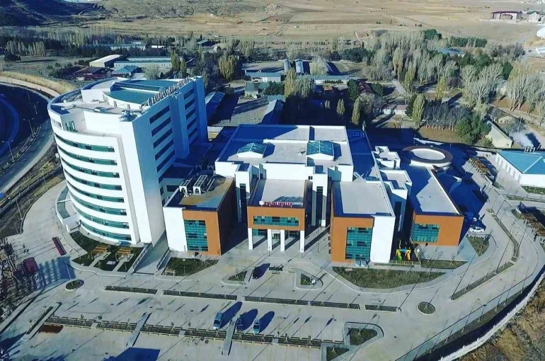 Bayburt’ta temmuz ayında 54 bin 76 hasta muayene edildi