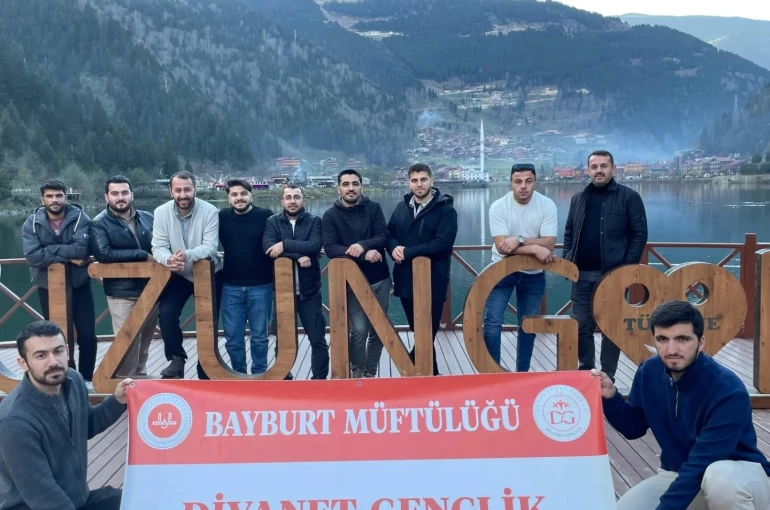 Bayburt’ta üniversite öğrencilerine yönelik tarih ve kültür gezisi düzenlendi 