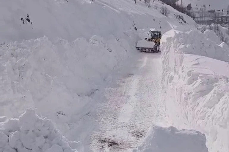 Bazı köylere ulaşım sağlanamıyor 