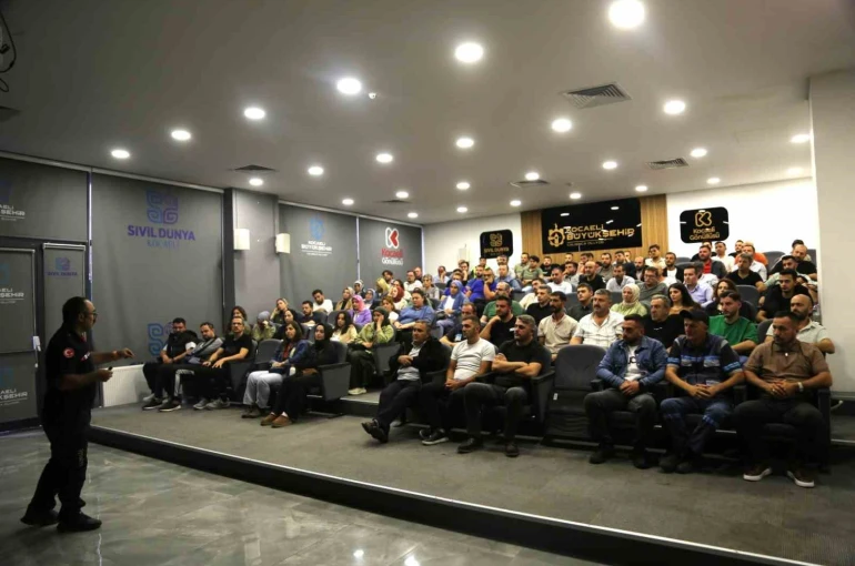 Belediye personeline "acil durum" eğitimi