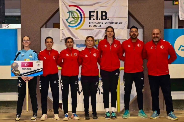 Belediyesporlu Mine Türker’den Dünya Kupası’nda iki madalya 