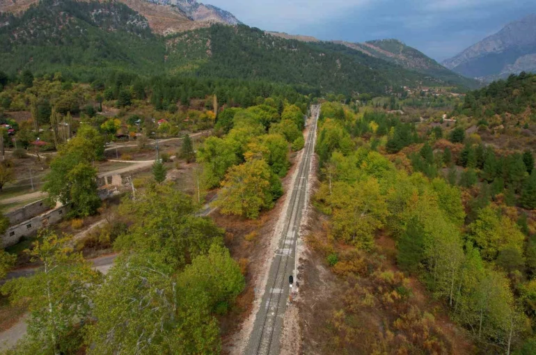 Belemedik Tabiat Parkı, eşsiz manzarasıyla dikkat çekiyor 