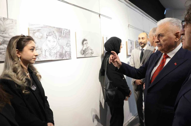 "Belleğin Çocukları" sergisi Erzincan’da açıldı 