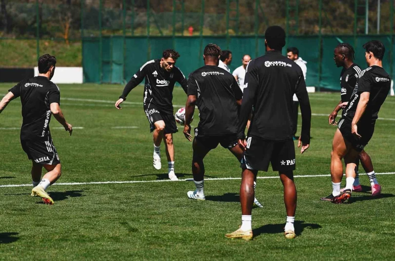 Beşiktaş, Fatih Karagümrük maçı hazırlıklarını tamamladı 