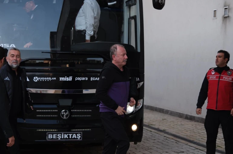 Beşiktaş kafilesi Gaziantep’te 