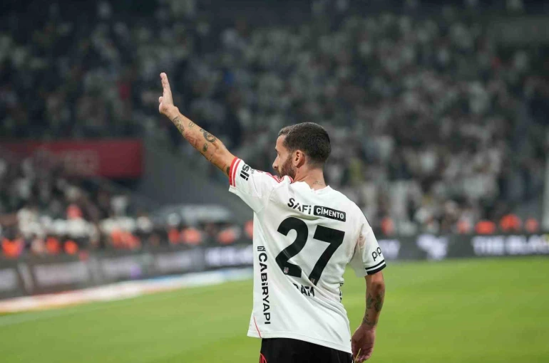 Beşiktaş’ı Rafa Silva sırtlıyor
