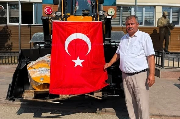 Beyağaç Belediyesi araç filosunu öz kaynaklarıyla güçlendiriyor