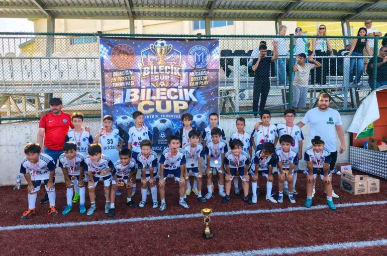Bilecik CUP U11 Turnuvası nefes kesen müsabakalara sahne oldu