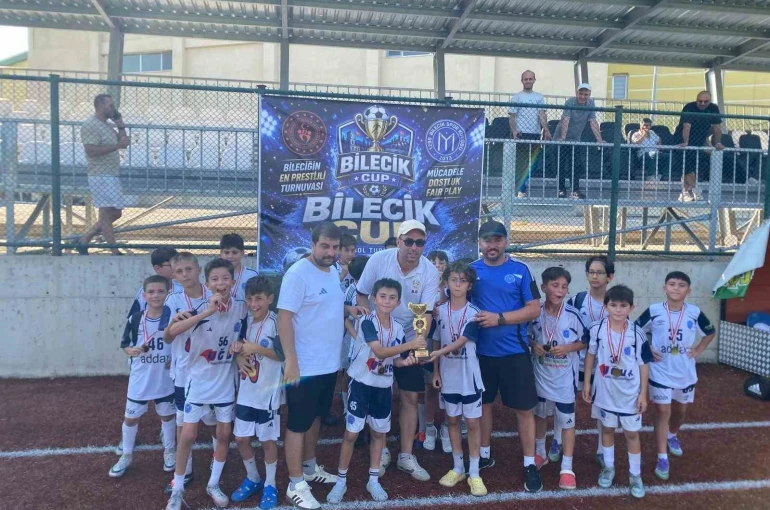 Bilecik CUP U12 Turnuvasının şampiyonu Balkan Termik Spor Kulübü oldu 