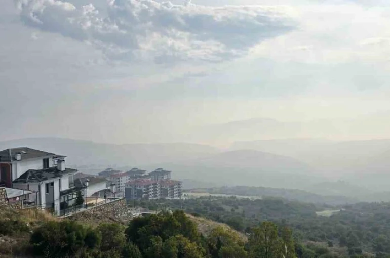 Bilecik sisli bir sabaha uyandı