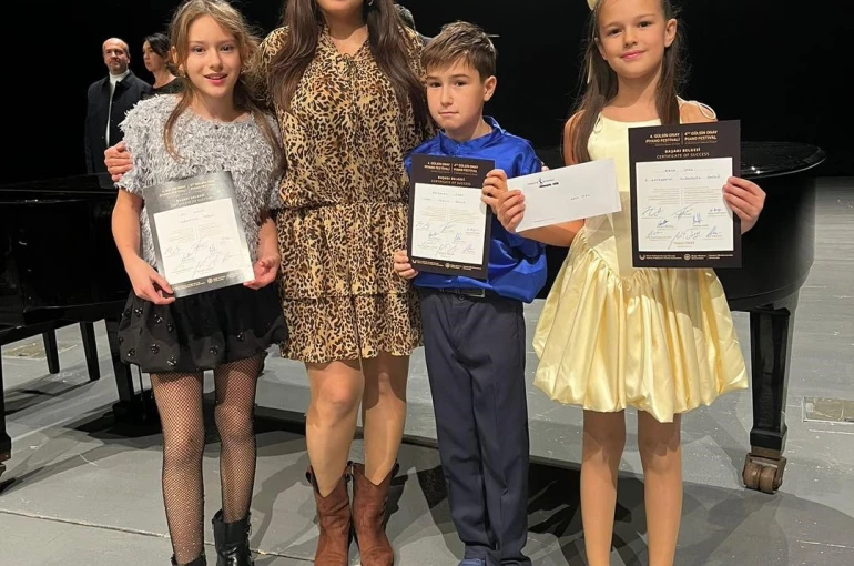 Bilecikli öğrenciler Kıbrıs’taki piyano festivalinden ödülle döndü