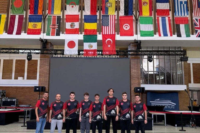 Bilecik’li öğrencilerden uluslararası başarı